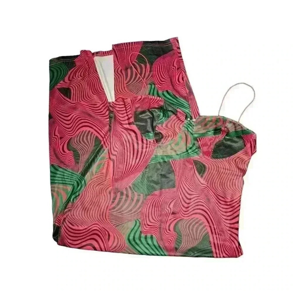 Pretty Little Things Plus Pink Abstract Print Cup Detail Midi Dress Size 16 $68 - Picture 15 of 16